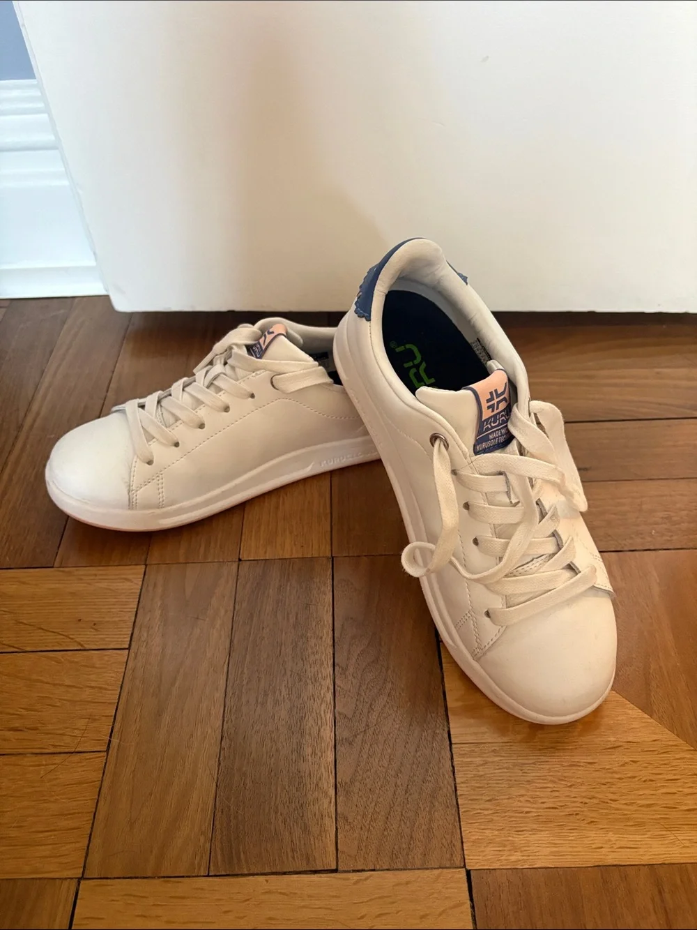 KURU Women’s Roam White Low-Top Lace-Up Sneakers